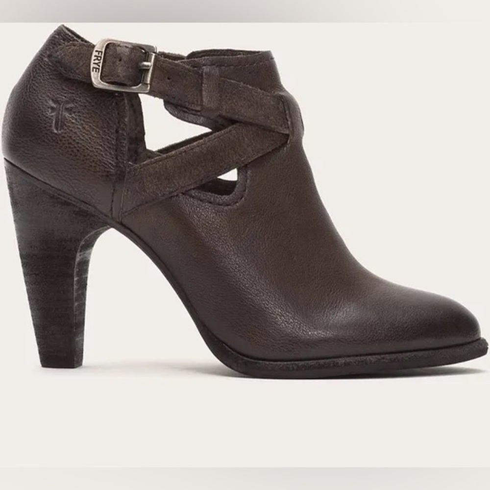Frye Celeste Artisan Bootie 7.5 deep Brown 3471261-CCL excellent used condition